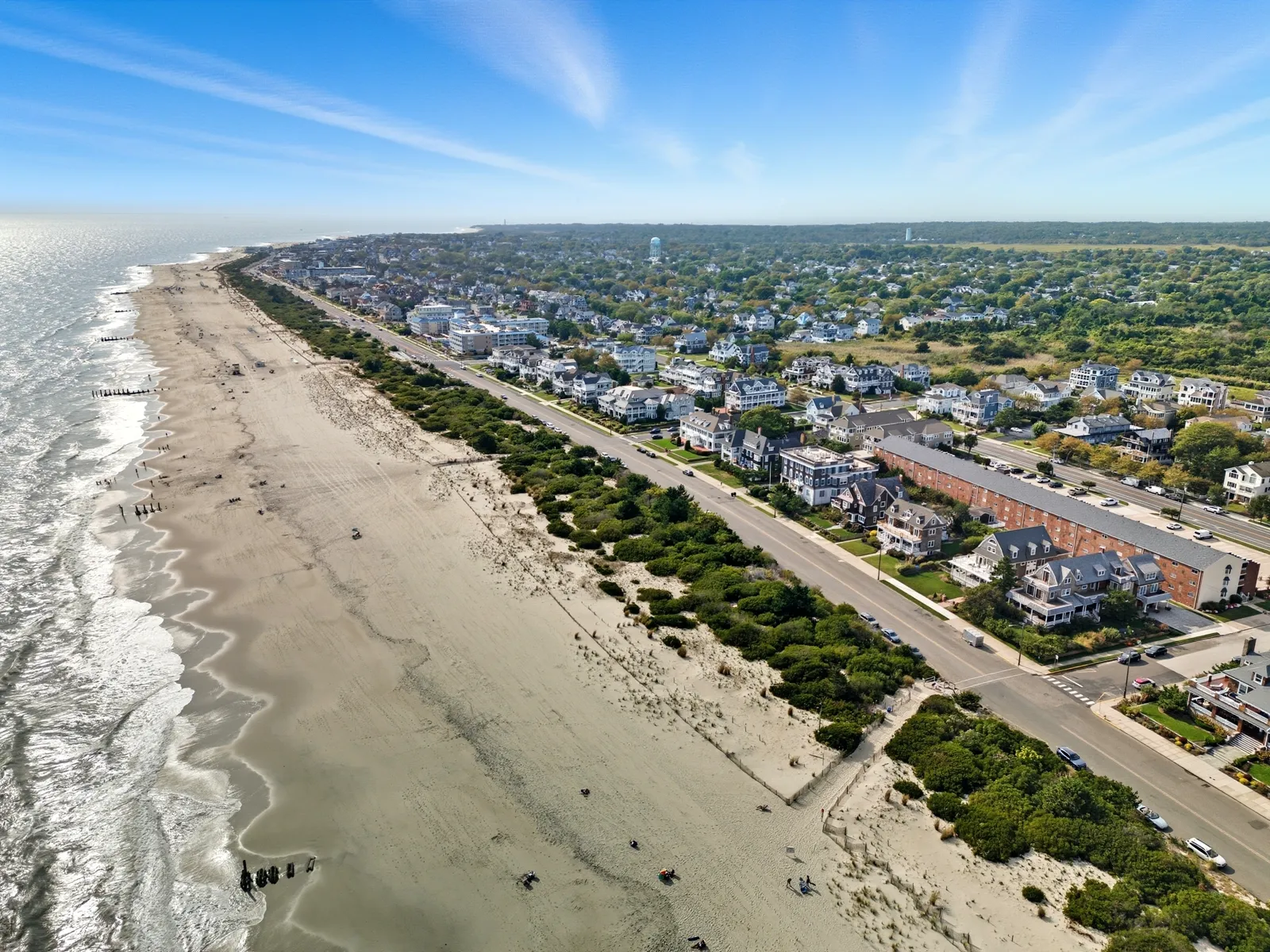 Aerial drone photo of 1520 New Jersey Ave — by RealtaSnap