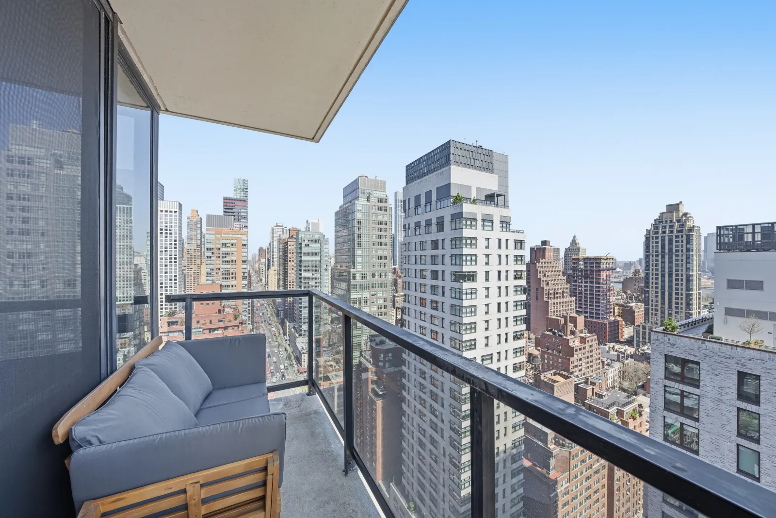 High-rise NYC apartment with city views photographed by RealtaSnap