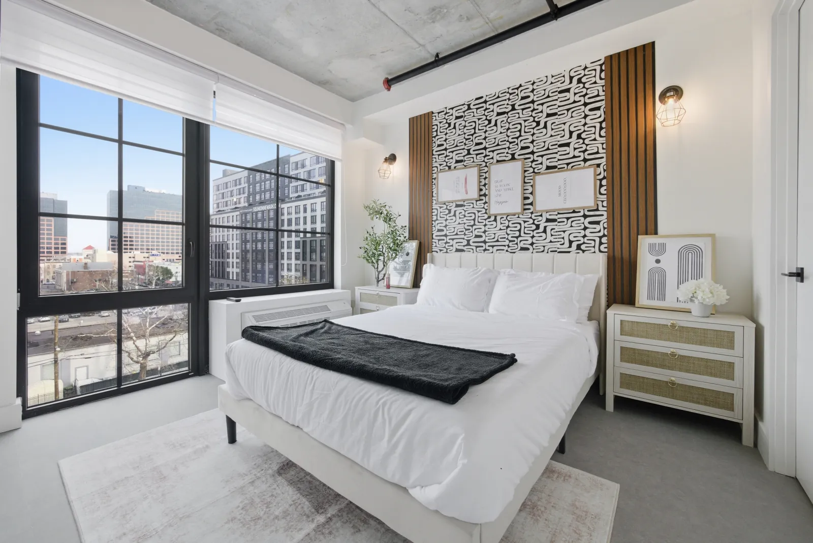 Bright, HDR-photographed New York City living room by RealtaSnap