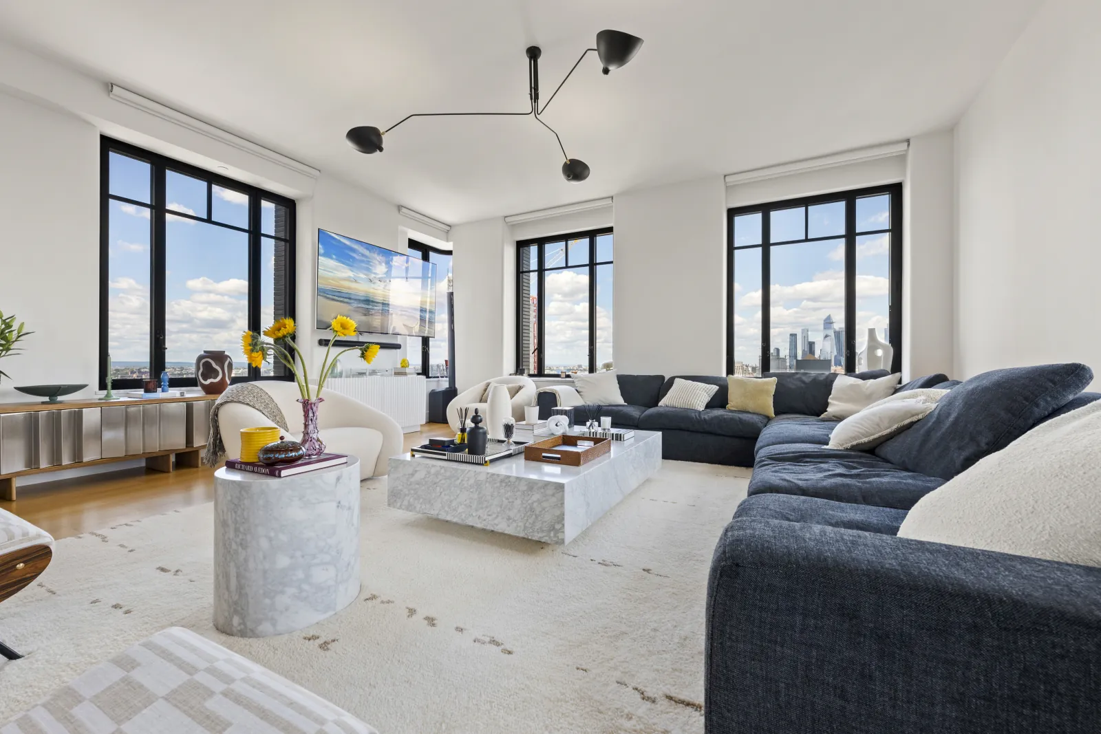 High-rise NYC apartment with city views photographed by RealtaSnap