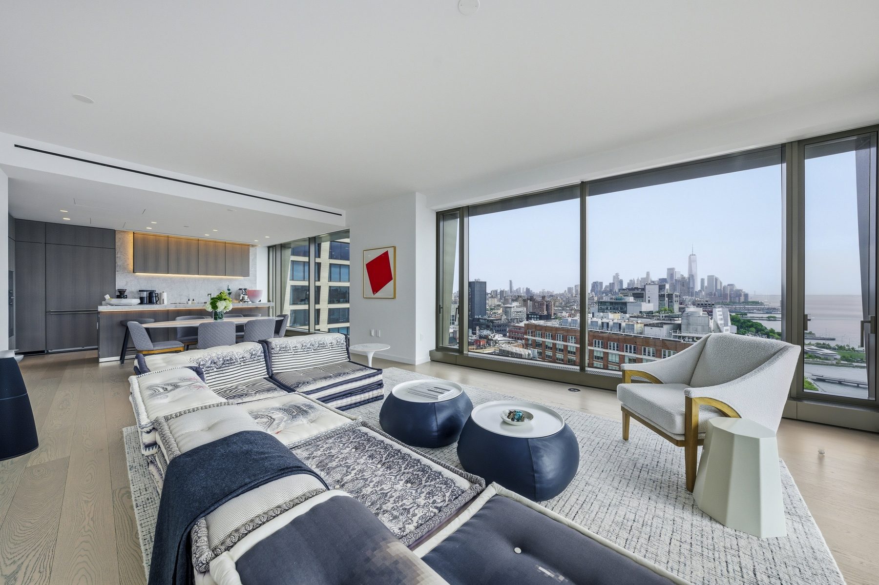 Bright Manhattan living room with skyline views